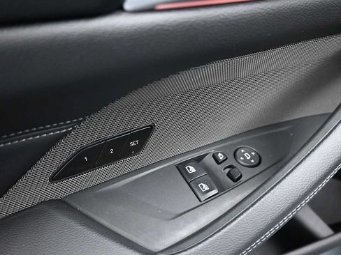 Certified 2023 BMW 430i Coupe w/ Convenience Package RWD image 9