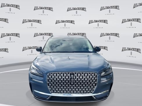 New 2026 Lincoln Corsair Premiere image 8