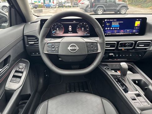 New 2026 Nissan Sentra SR w/ SR Premium Package image 14