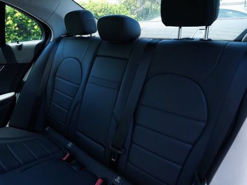 Used 2019 Mercedes-Benz C 300 Sedan image 11