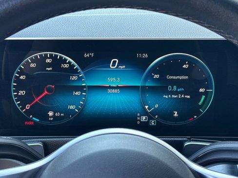 Used 2021 Mercedes-Benz GLB 250 4MATIC image 22