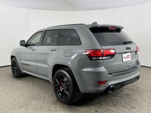 Used 2021 Jeep Grand Cherokee SRT image 5
