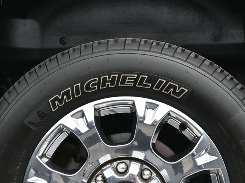 Used 2020 Ford F350 Lariat w/ Lariat Ultimate Package image 44