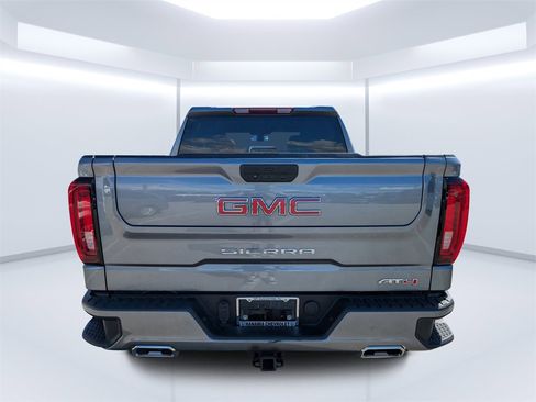Used 2021 GMC Sierra 1500 AT4 image 4