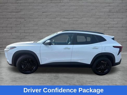 Used 2024 Chevrolet Trax ACTIV w/ Driver Confidence Package FWD image 4
