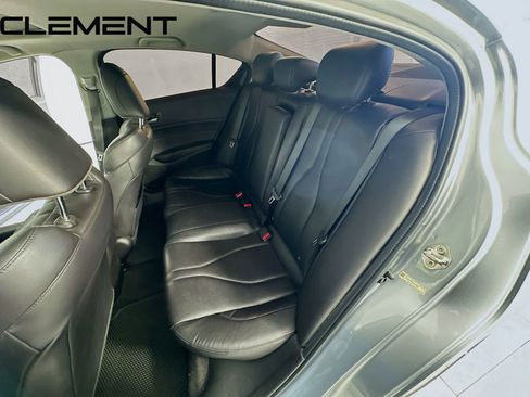 Used 2019 Acura ILX image 32