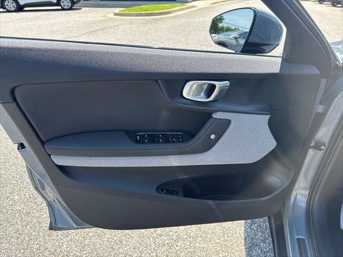 Used 2022 Polestar Polestar 2 w/ Performance Package AWD/4WD image 21