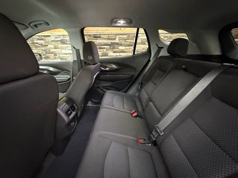 Used 2022 GMC Terrain SLE w/ Driver Convenience Package image 28