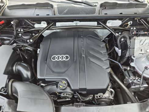 Certified 2023 Audi Q5 2.0T Premium w/ Convenience Package AWD/4WD image 41