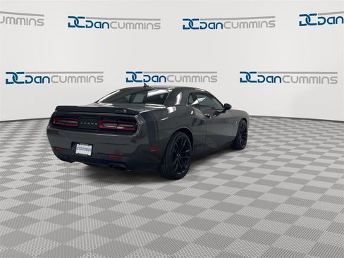 Used 2022 Dodge Challenger R/T Scat Pack w/ Dynamics Package image 8