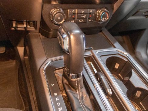 Used 2019 Ford F150 XLT w/ Equipment Group 302A Luxury AWD/4WD image 14