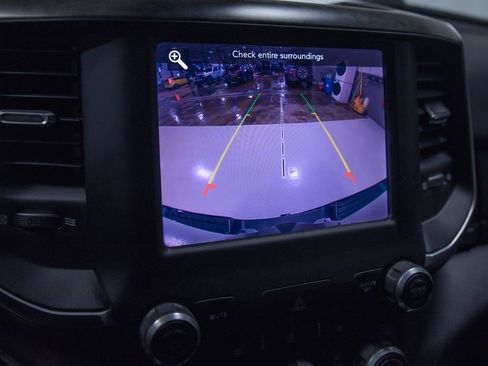 Used 2019 RAM 1500 Big Horn AWD/4WD image 19