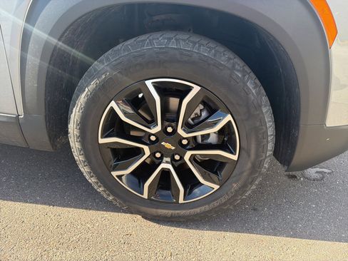 Used 2023 Chevrolet TrailBlazer ACTIV image 5