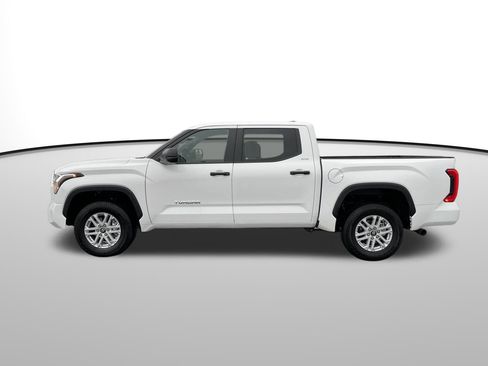 Used 2025 Toyota Tundra SR5 image 9