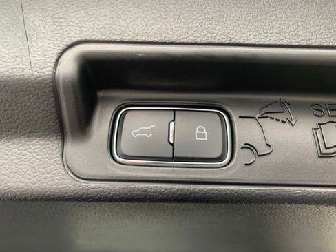 Certified 2025 Ford Explorer ST-Line image 6