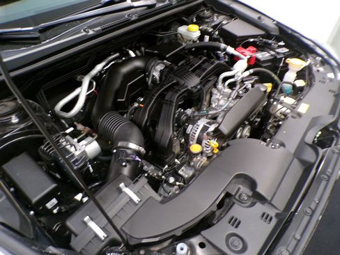 Used 2024 Subaru Crosstrek 2.5i Limited w/ Crosstrek Mirror Package image 26