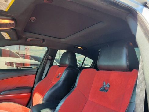 Used 2022 Dodge Charger Scat Pack w/ Plus Group RWD image 24