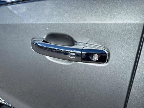 Used 2025 GMC Sierra 1500 Denali image 14