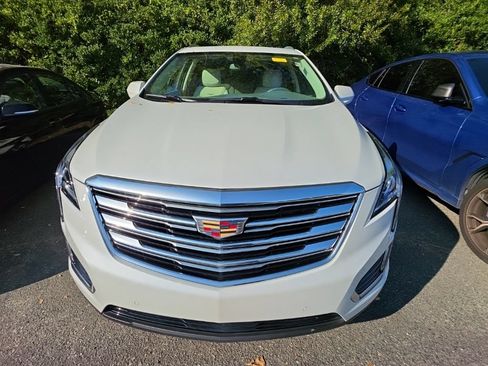 Used 2019 Cadillac XT5 Luxury FWD image 5