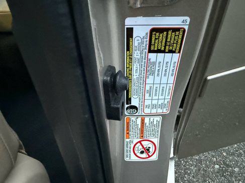 Used 2016 Subaru Legacy 2.5i Limited w/ Protection Package #1 (Disc) AWD/4WD image 34
