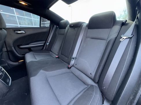 Used 2020 Dodge Charger SXT image 13