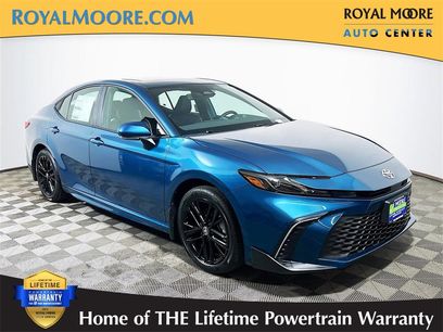 New 2025 Toyota Camry SE