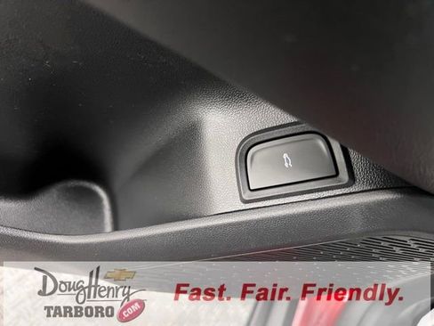 New 2026 Chevrolet Equinox LT w/ Convenience Package II image 29