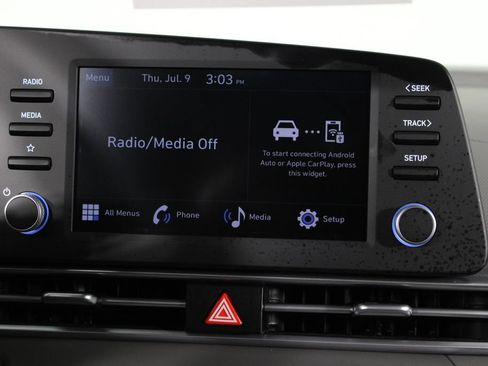 Certified 2026 Hyundai Elantra Sport FWD image 9