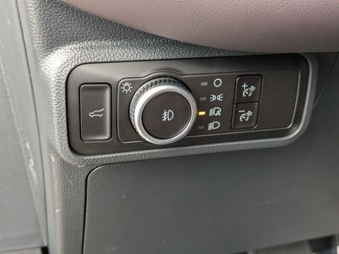 New 2026 Ford Explorer Platinum image 15