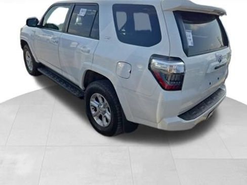 Used 2019 Toyota 4Runner SR5 Premium AWD/4WD image 10