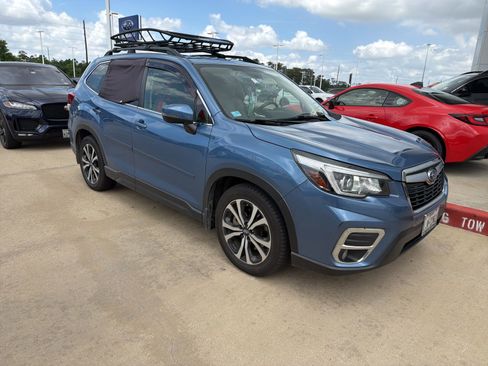 Used 2019 Subaru Forester Limited w/ Popular Package #3 AWD/4WD image 2