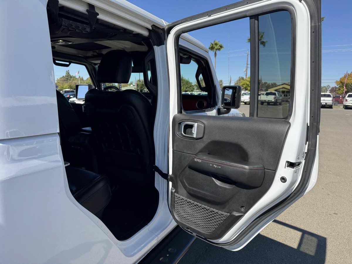 Used 2020 Jeep Gladiator Rubicon AWD/4WD image 22