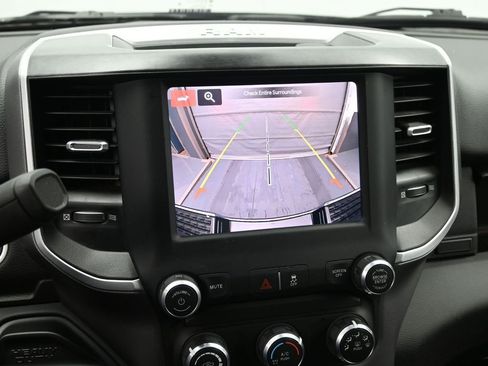 Used 2024 RAM 2500 Big Horn image 17