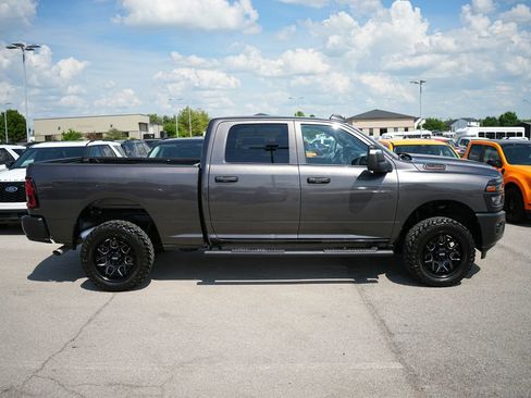 Used 2026 RAM 2500 Tradesman AWD/4WD image 4