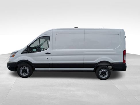 New 2026 Ford Transit 250 148 Medium Roof w/ Load Area Protection Package RWD image 9