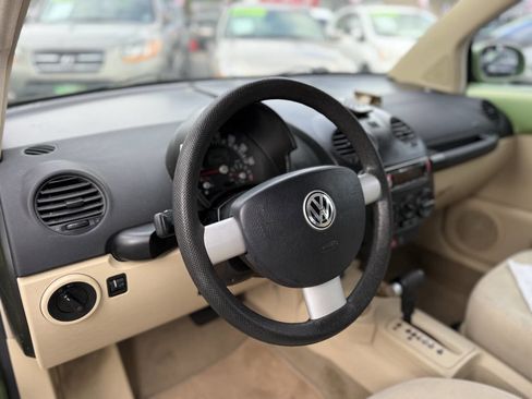 Used 2002 Volkswagen Beetle GL image 13