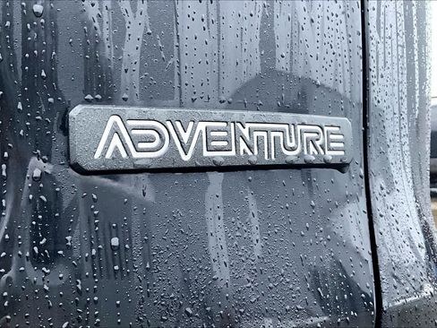 Used 2024 Toyota RAV4 Adventure image 9