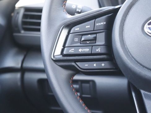 Certified 2025 Subaru Crosstrek 2.5i Limited w/ Crosstrek Mirror Package image 20