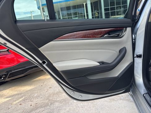 Used 2017 Cadillac CTS Sedan image 23
