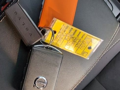 Used 2023 Volvo XC40 Recharge Ultimate w/ Protection Package Premier image 47