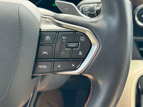 Used 2024 Lexus NX 350h AWD image 39