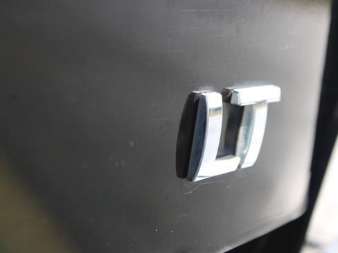 Used 2018 Chevrolet Silverado 1500 LT w/ All Star Edition image 8