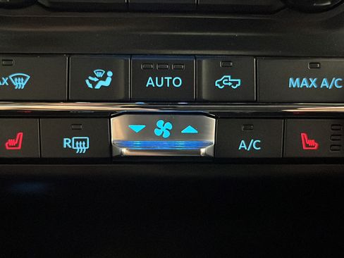 Used 2022 Ford F150 XLT w/ Equipment Group 302A High AWD/4WD image 27