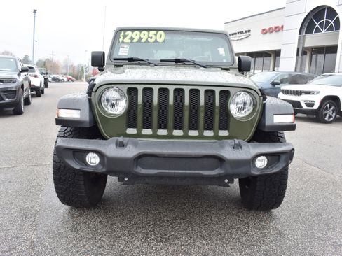 Used 2021 Jeep Wrangler Unlimited Sport w/ Sun And Sound Package image 4
