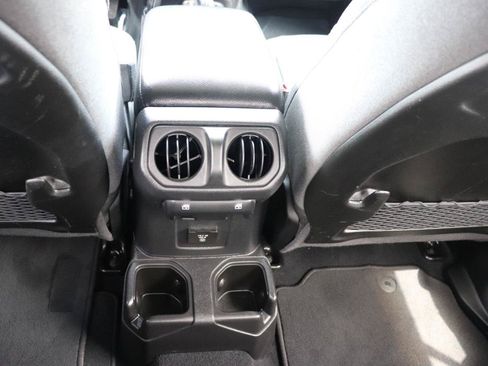 Used 2026 Jeep Gladiator Rubicon AWD/4WD image 22