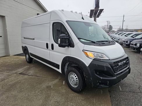 New 2025 RAM ProMaster 2500 w/ Power Group image 3