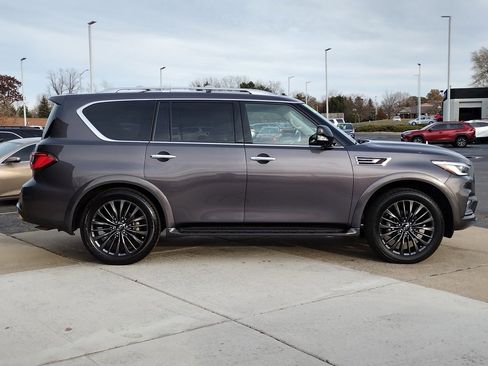 Used 2022 INFINITI QX80 Premium Select w/ Cargo Package image 16