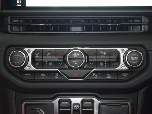 Used 2024 Jeep Wrangler Unlimited Rubicon 392 image 33