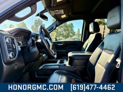 Used 2022 GMC Sierra 2500 AT4 image 12