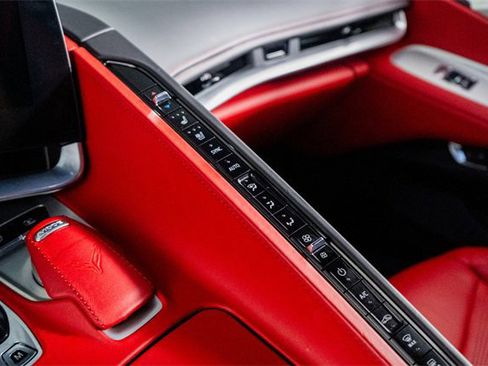 Used 2024 Chevrolet Corvette Z06 image 32